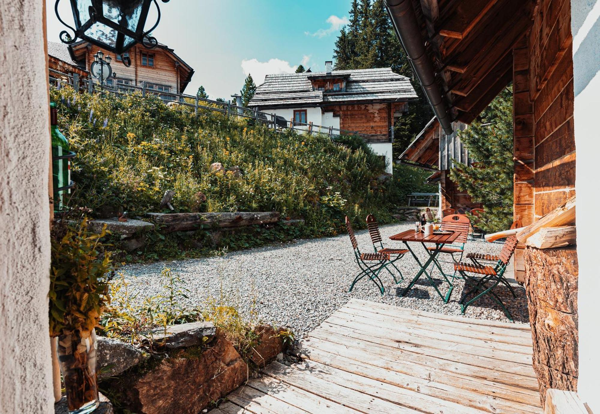 Mei Zeit Huettendorf Turracher Hohe 외부 사진